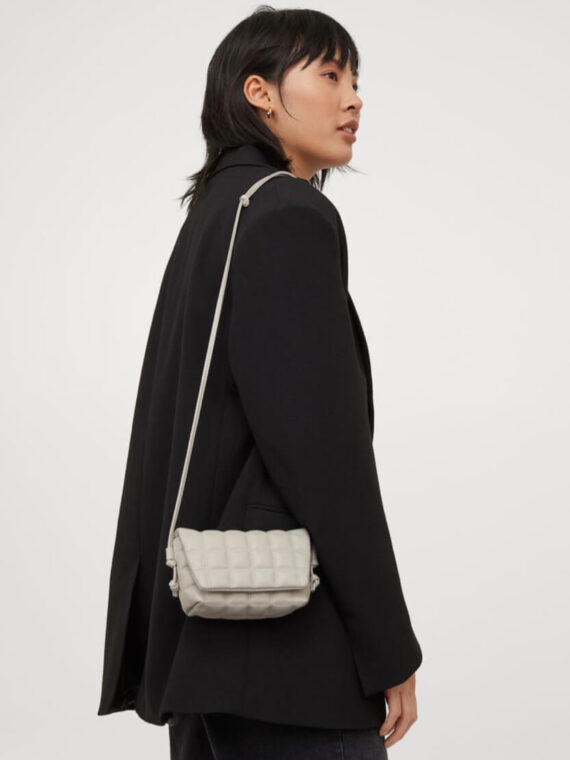 Bolso de hombro cuadrado